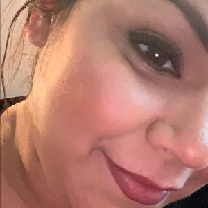 Meet your Posher, Priscilla